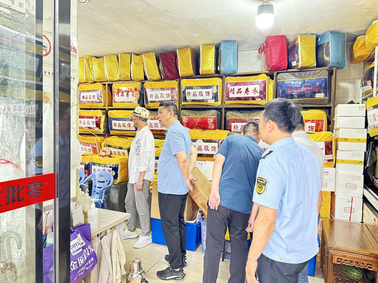 樊城区民政局联合市场监督管理部门组织开展殡葬服务领域突出问题专项治理项目检查工作